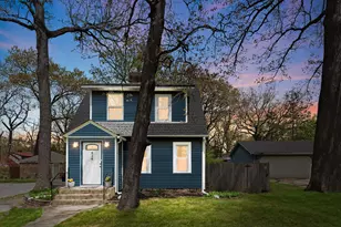 616 Hobart St, Michigan City, IN 46360 - Photo 1