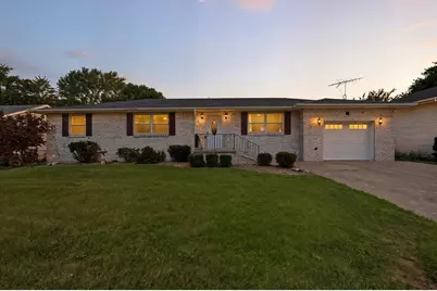 1442 W 94th Avenue, Crown Point, IN 46307 - Photo 1