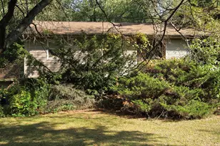 83 Kaper Ln, Valparaiso, IN 46383 - Photo 1