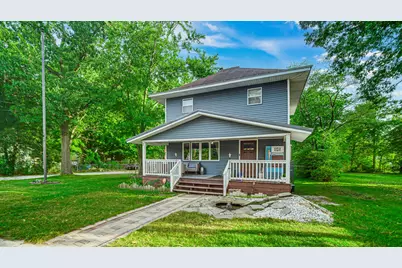 702 E Lake Street, Knox, IN 46534 - Photo 1