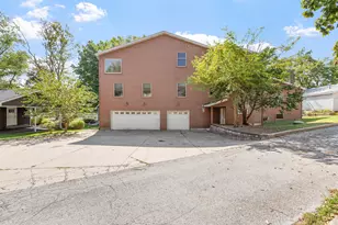 1094 N Lakeview Dr, Lowell, IN 46356 - Photo 1