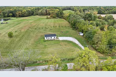 135 W 900 N, La Porte, IN 46350 - Photo 1