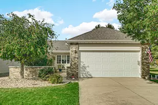 1746 Chestnut Dr, Crown Point, IN 46307 - Photo 1