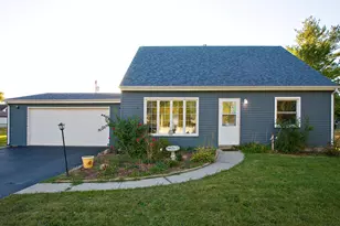 628 Old Forge Rd, Valparaiso, IN 46385 - Photo 1