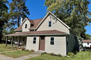 419 E Oneida St, LaCrosse, IN 46348 - Photo 1