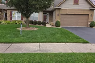 825 New Buffalo Dr, Schererville, IN 46375 - Photo 1