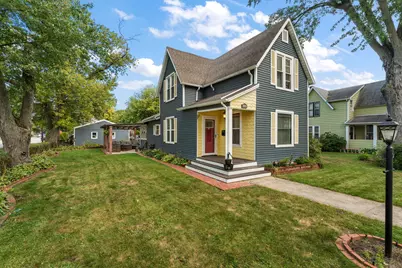 422 Jefferson Avenue, Chesterton, IN 46304 - Photo 1