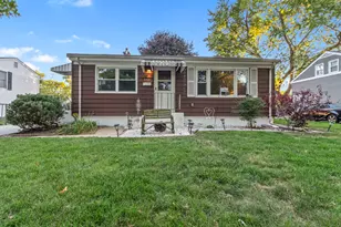 3116 Maple Dr, Highland, IN 46322 - Photo 1