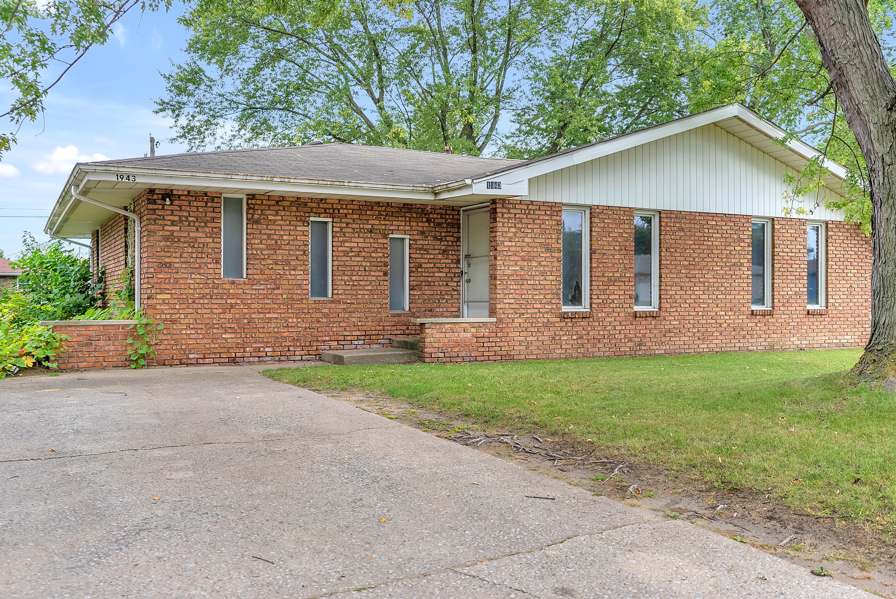 1943 Samuelson Rd, Portage, IN 46368 - MLS 829469 - Coldwell Banker