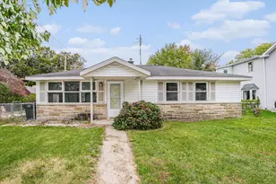 114 S Cherry St, New Carlisle, IN 46552 - Photo 1