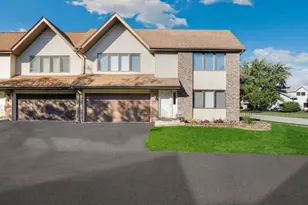 741 Newcastle Dr, Schererville, IN 46375 - Photo 1