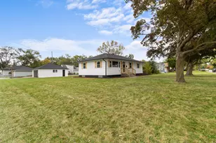 4980 Washington St, Gary, IN 46408 - Photo 1