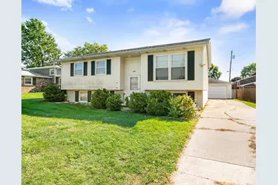 606 W Sigler Street, Hebron, IN 46341 - Photo 1