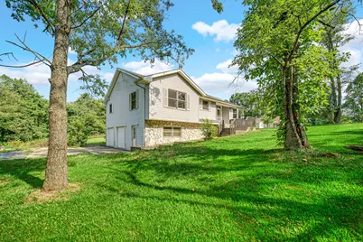 105 N 687 W, Valparaiso, IN 46385 - Photo 1