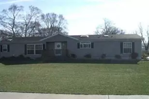 635 E 23rd Ct, Gary, IN 46405 - Photo 1