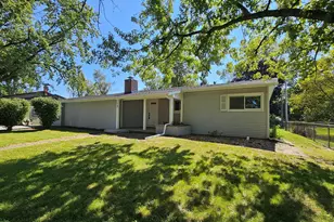 715 W Jefferson St, Kouts, IN 46347 - Photo 1