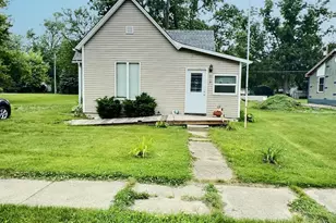 310 W State St, Morocco, IN 47963 - Photo 1