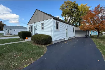 821 Elm Street, Valparaiso, IN 46383 - Photo 1