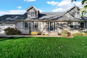 7602 71st Ct, Hobart, IN 46342 - Photo 1