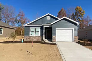 752 Kinsey St, Valparaiso, IN 46385 - Photo 1