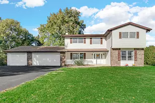 498 E 830 N, Valparaiso, IN 46383 - Photo 1