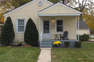 446 N Jay St, Griffith, IN 46319 - Photo 1