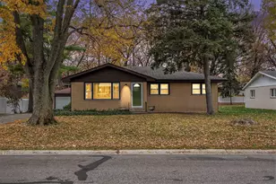 2238 Meadow Ln, Schererville, IN 46375 - Photo 1