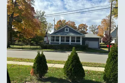 256 S Garfield Avenue, Valparaiso, IN 46383 - Photo 1