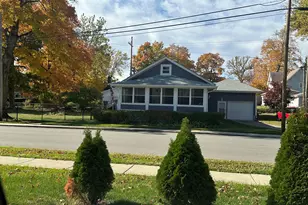 256 S Garfield Ave, Valparaiso, IN 46383 - Photo 1