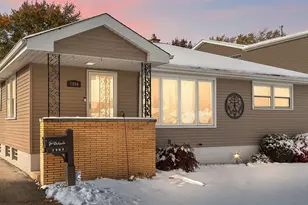 7904 Jackson Ave, Munster, IN 46321 - Photo 1