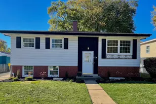 1234 N Oakwood St, Griffith, IN 46319 - Photo 1