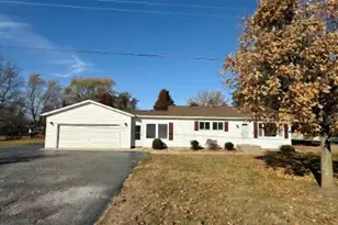 501 E 13th St, Winamac, IN 46996 - Photo 1