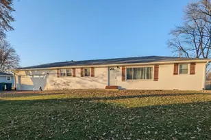 521 Ryan Rd, Hebron, IN 46341 - Photo 1