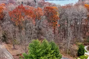 5101 Garden Gateway Rd, Valparaiso, IN 46383 - Photo 1