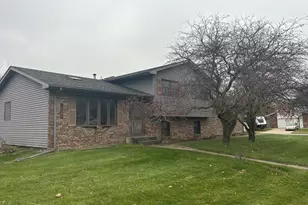 6115 Mill Run Ave, Portage, IN 46368 - Photo 1