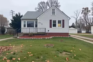 7339 Northcote Ave, Hammond, IN 46324 - Photo 1