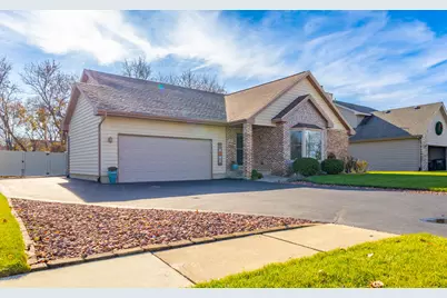 257 Pineview Lane, Valparaiso, IN 46383 - Photo 1