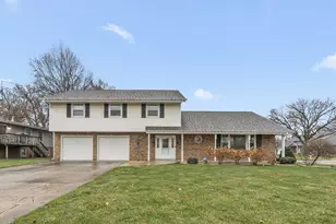 2595 W 65th Ave, Merrillville, IN 46410 - Photo 1