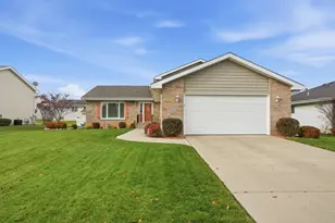 6586 Falcon Dr, Schererville, IN 46375 - Photo 1