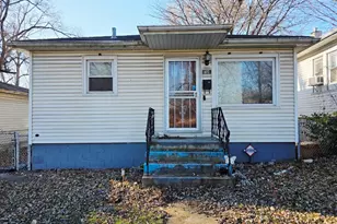 794 Porter St, Gary, IN 46406 - Photo 1