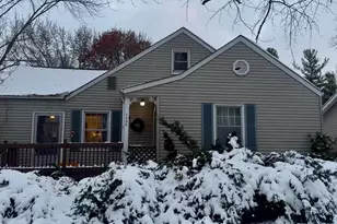 1524 Lincoln St, Hobart, IN 46342 - Photo 1