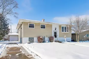 1044 N Rensselaer St, Griffith, IN 46319 - Photo 1