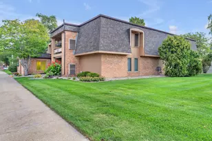 8745 Janeway Ct, Munster, IN 46321 - Photo 1