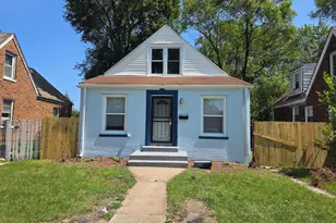 679 Martin Luther King Dr, Gary, IN 46402 - Photo 1