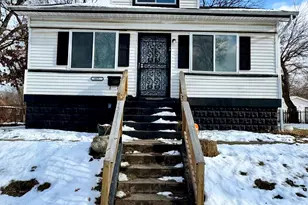 605 Mount St, Gary, IN 46406 - Photo 1