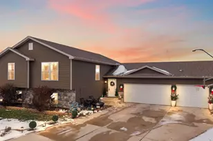 7492 Arbor Ct, Portage, IN 46368 - Photo 1