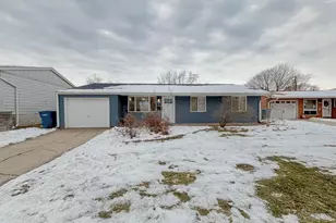 709 James Pl, Griffith, IN 46319 - Photo 1