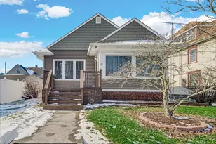 10 N Michigan St, LaCrosse, IN 46348 - Photo 1