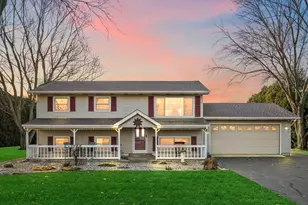 346 E 100 S, Valparaiso, IN 46383 - Photo 1