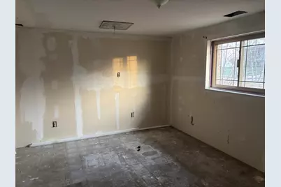 6280 Victory Avenue, Portage, IN 46368 - Photo 11